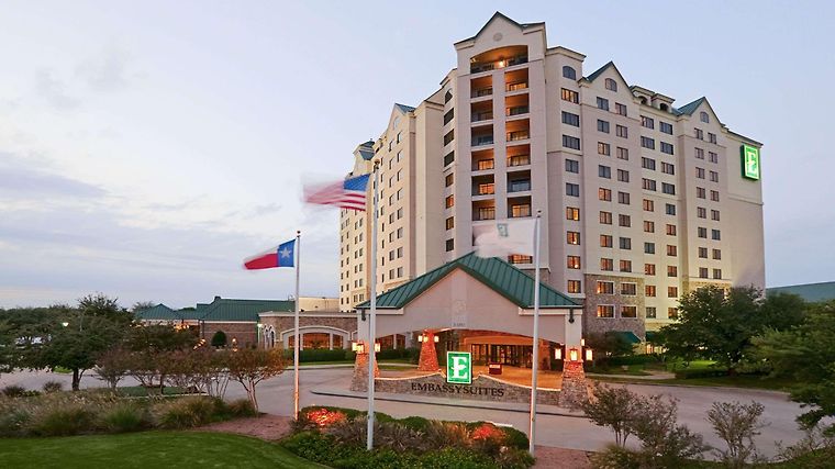 hilton garden inn grapevine north